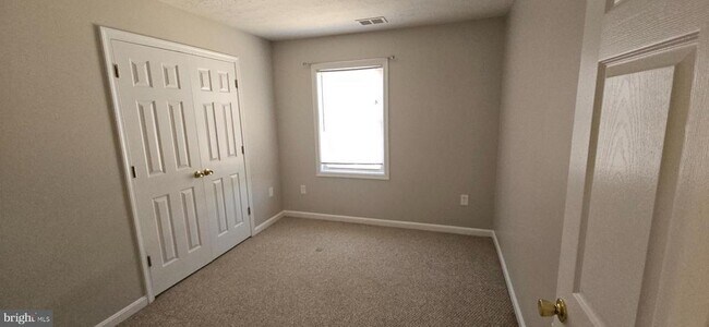 Building Photo - 225 Brandy Ct