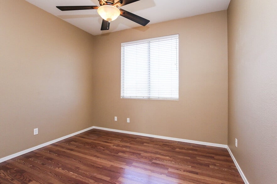 Building Photo - 2575 S 159th Ave