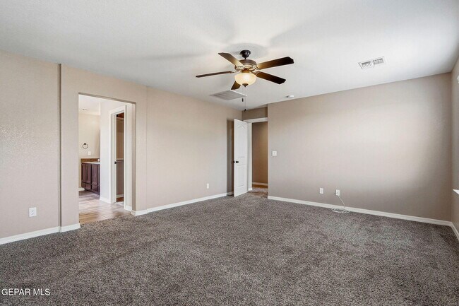 Building Photo - 1004 Wensley Pl