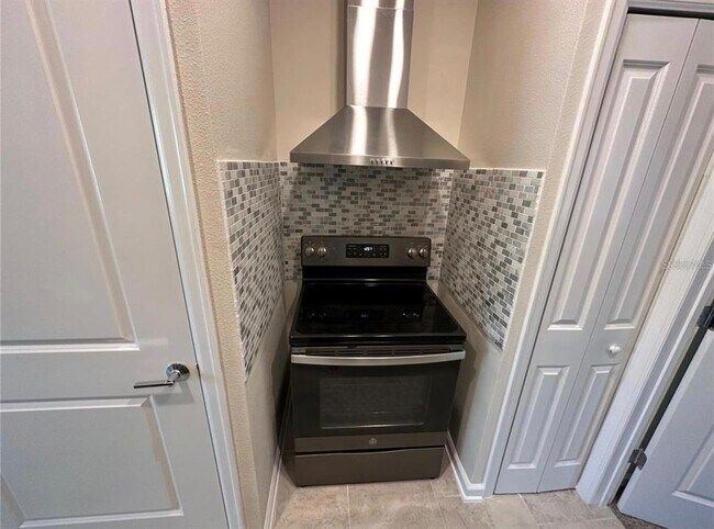 Building Photo - 4500 Bluff Oak Loop