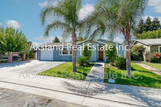 Building Photo - 726 Milestone Dr