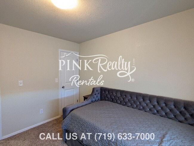 Building Photo - 10167 Roughshod Pt