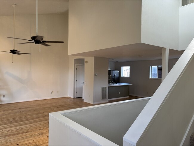 Building Photo - 2909 Albany St