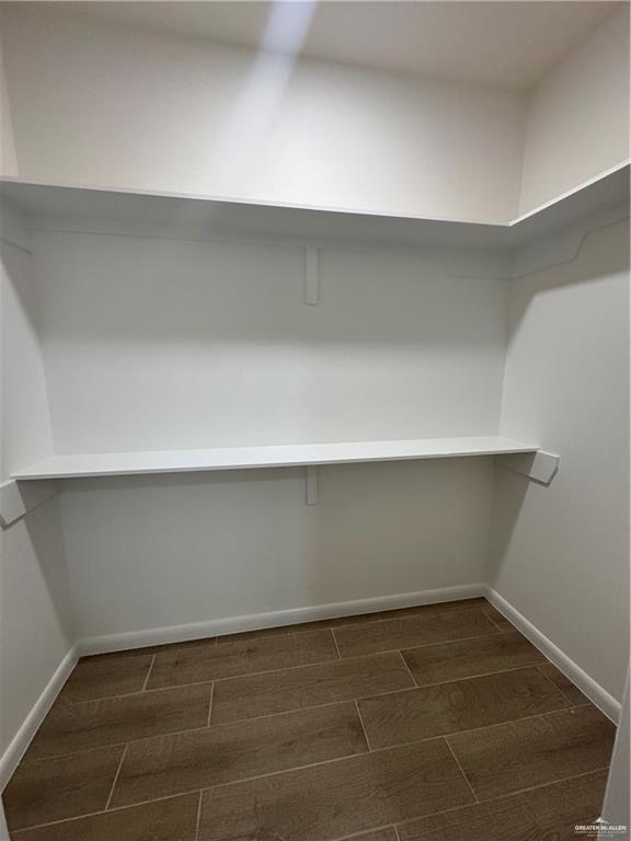 Building Photo - 13 Ozark Ave