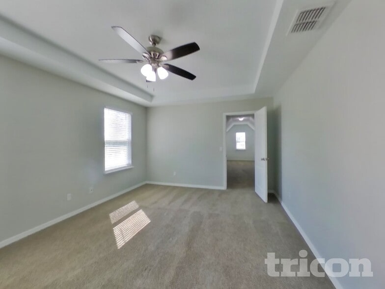 Building Photo - 15811 Surfbird Ct