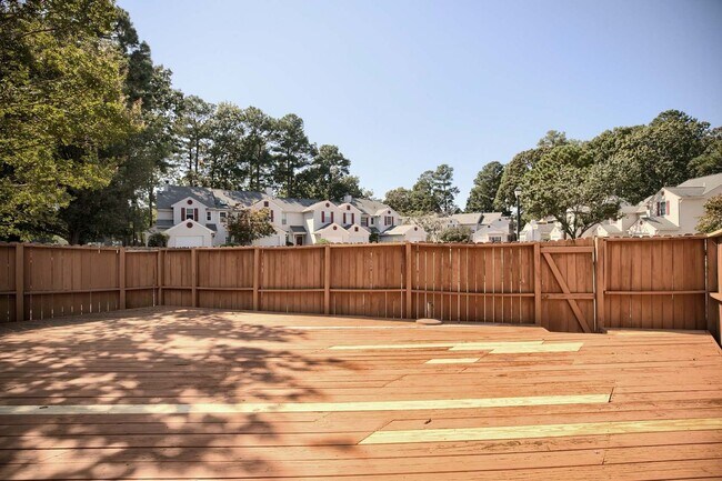 Building Photo - Call Sabrina Thomas Office at 757-767-0767...