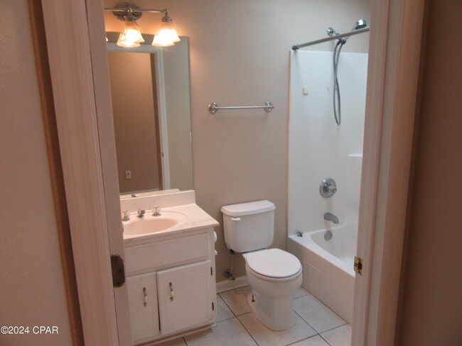 Building Photo - 1601 Louisiana Ave