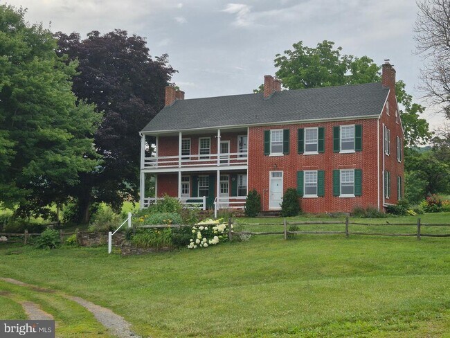 Building Photo - 11037 Harp Hill Rd
