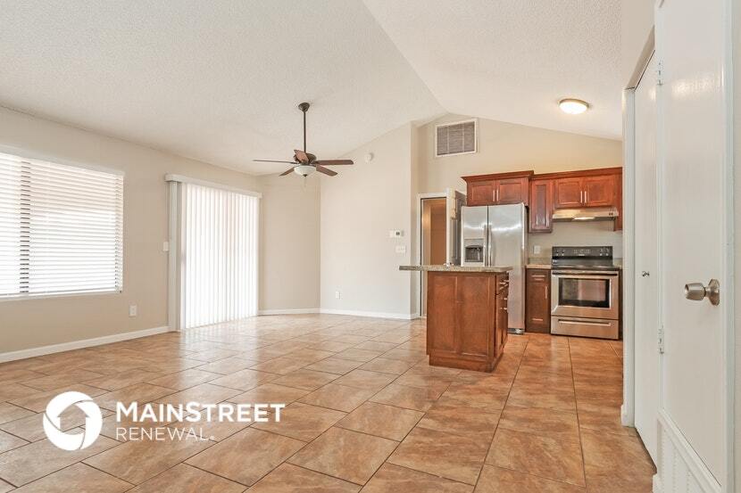 Building Photo - 3165 Avenida Destino
