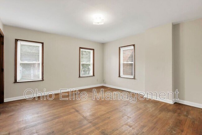 Building Photo - 53 S Burgess Ave