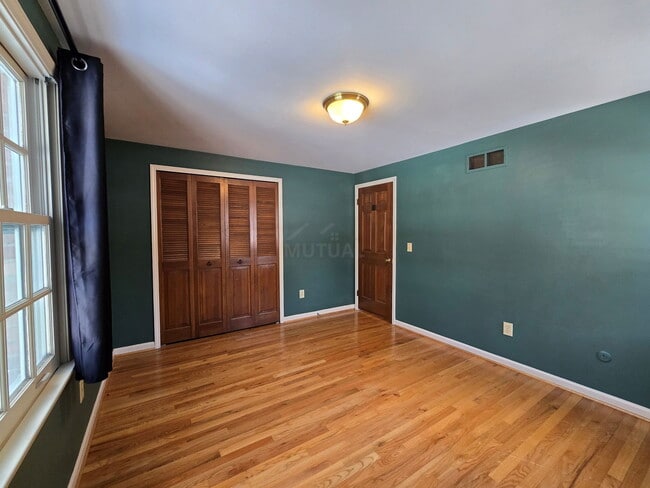 Building Photo - 33811 Hunters Pointe Rd