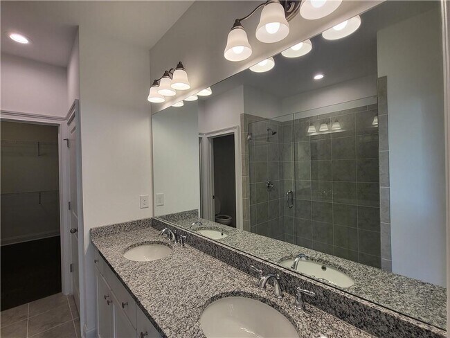 Building Photo - 6667 Prelude Dr