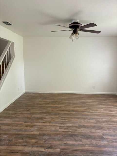 Building Photo - 310 S Argyle Ave