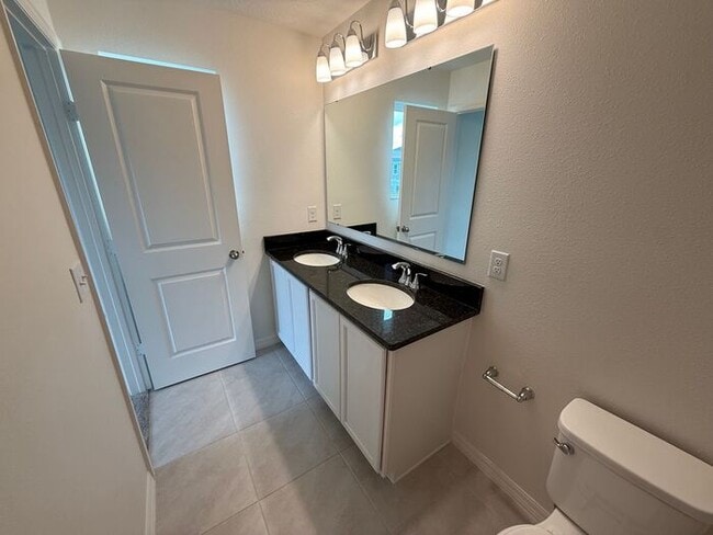 Building Photo - New construction!