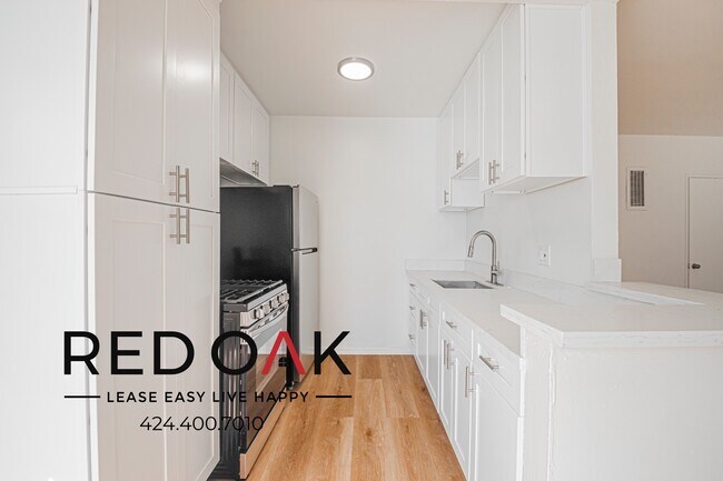 Building Photo - 254 S Carondelet St