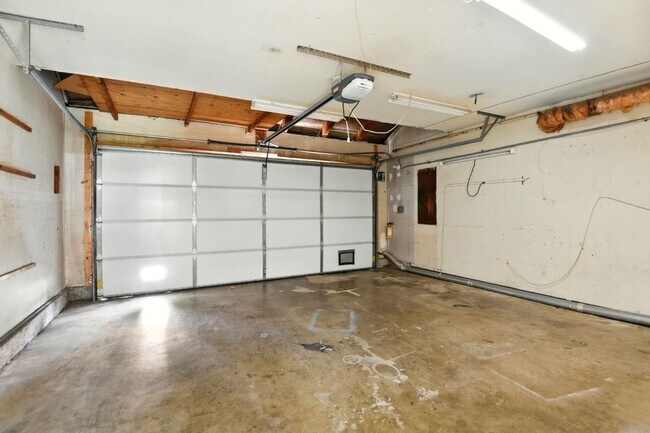 Building Photo - 508 Ashland Dr