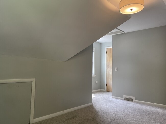 Building Photo - 2925 Stevens St