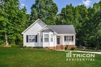 Building Photo - 125 Pinto Dr