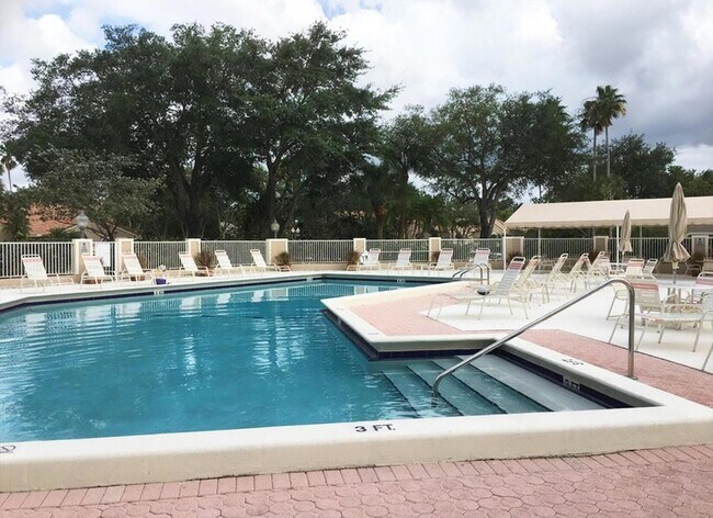 Building Photo - 1103 Duncan Cir