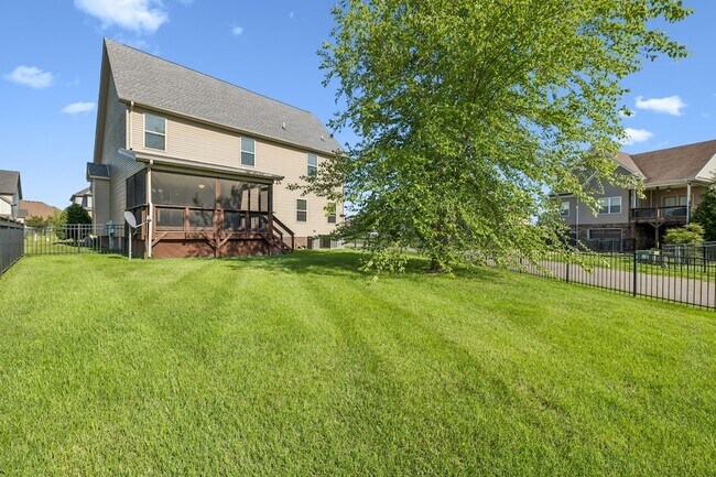 Building Photo - 1129 NJA Tate Dr