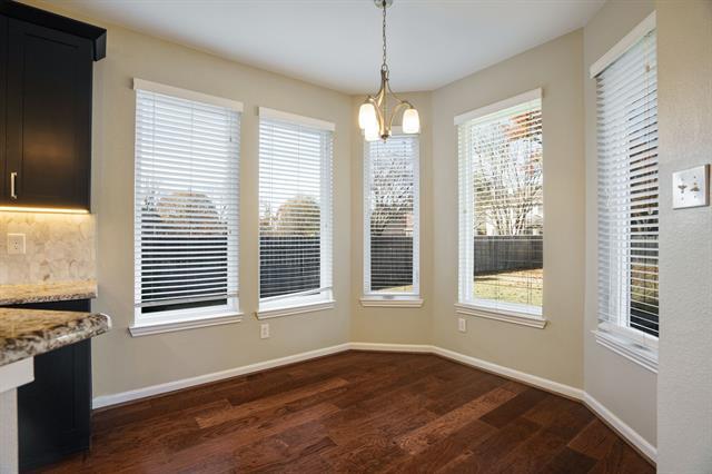 Building Photo - 2213 Heatherton Pl