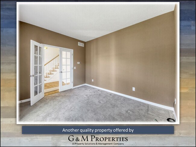 Building Photo - Rarely Available - Large Executive Rental ...