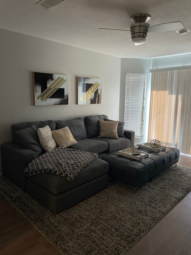 Building Photo - 1312 Colony Place Dr