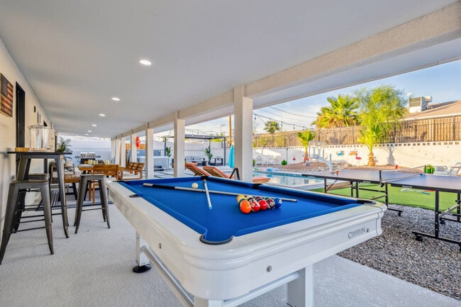 Building Photo - 131 Mescal Loop