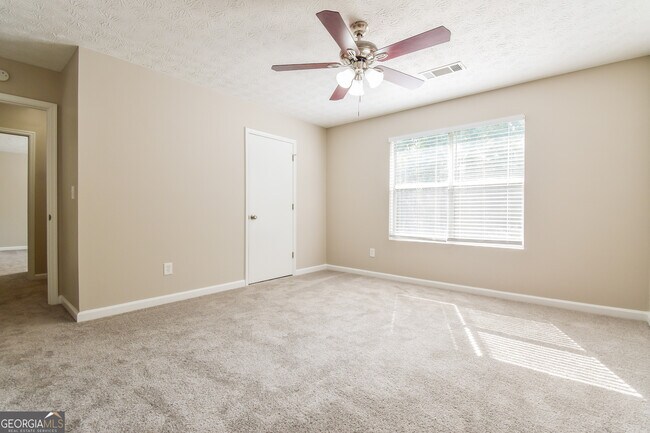 Building Photo - 2826 Knollberry Ln