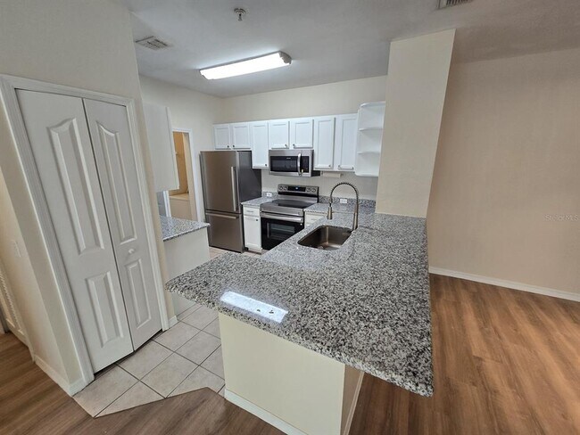Building Photo - 2651 Maitland Crossing Way