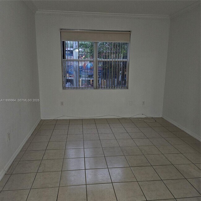 Building Photo - 8980 W Flagler St