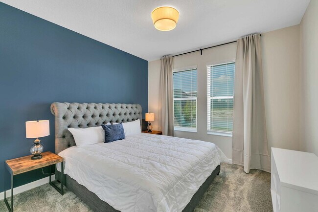 Building Photo - 2831 Bookmark Dr