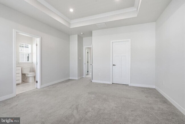 Building Photo - 30 Dolcie Ln