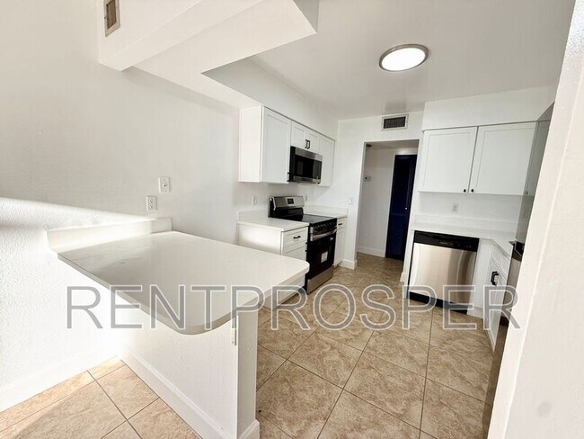 Building Photo - 4351 S Semoran Blvd