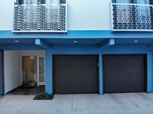 Building Photo - 3845 Convent St