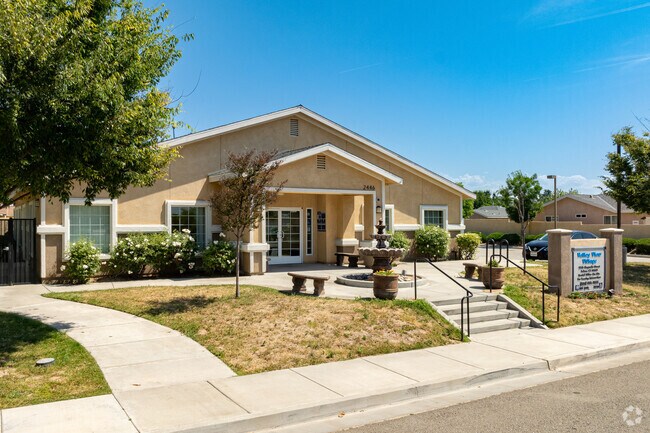 Alternate Building View - Valley View Village