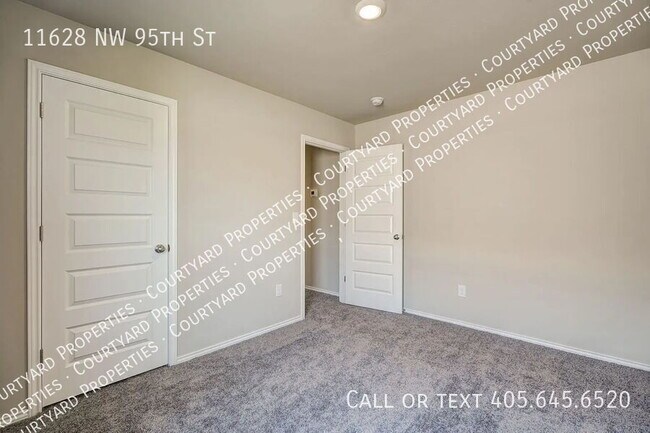 Building Photo - 11628 NW 95th St