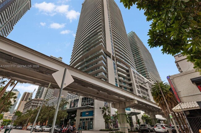 Building Photo - 1100 S Miami Ave