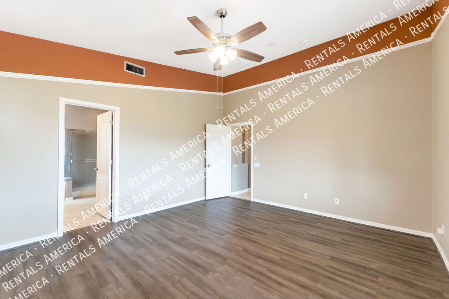 Building Photo - 12936 N Salt Cedar Dr
