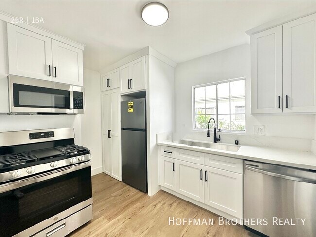 Primary Photo - 1757 Westmoreland Blvd