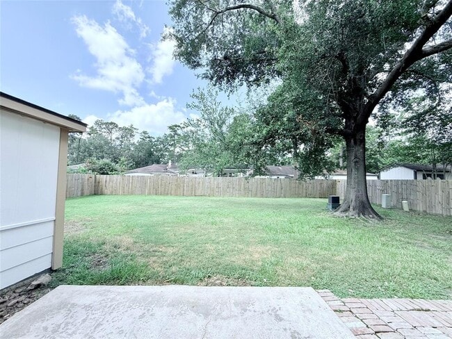 Building Photo - 25419 Lynbriar Ln