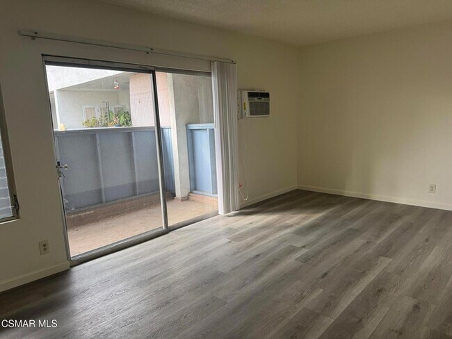 Building Photo - 13507 Victory Blvd