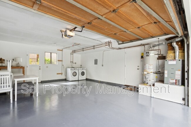 Building Photo - 144 Provincetown Ct