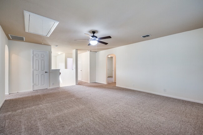 Building Photo - 503 Wildgrove Ln