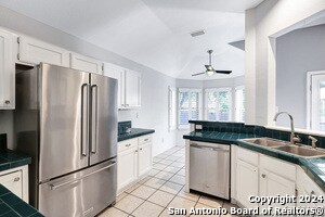 Building Photo - 9511 Bonny Bridge