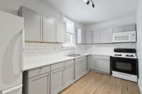 Building Photo - Carnegie - 2 Bedroom 1 Bathroom - Updated ...