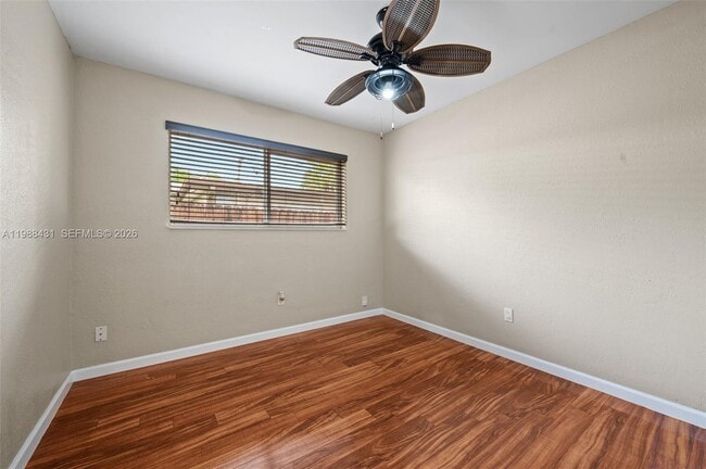 Building Photo - 7245 S Waterway Dr