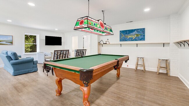 Primary Photo - 546 Collins Meadow Dr