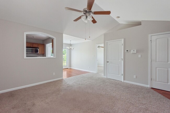 Building Photo - 2113 Fig Tree Way