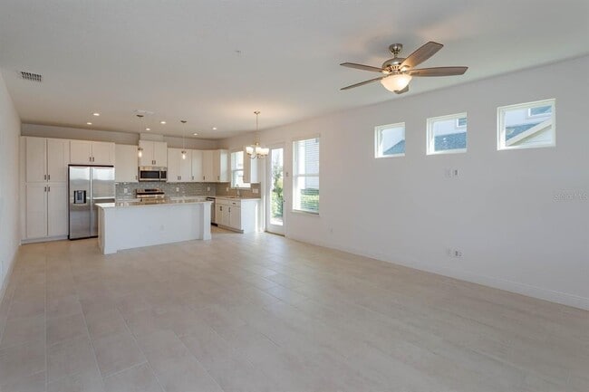 Building Photo - 6927 Nemours Pkwy